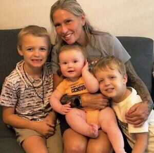 Meet your Posher, Julie